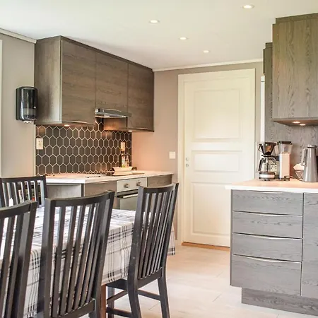 Holiday home 5 Bedroom Lovely In Bjoa Utbjoa