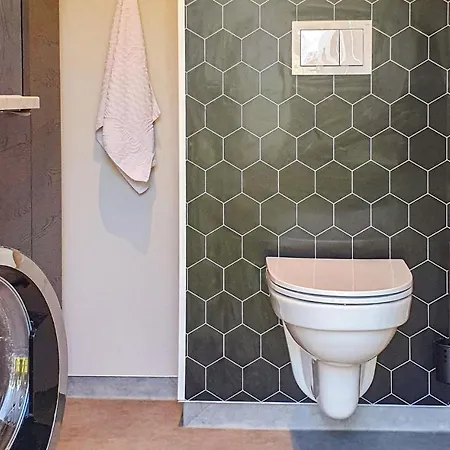 度假居 5 Bedroom Lovely In Bjoa *