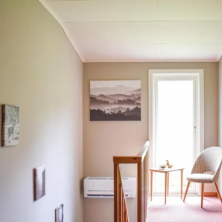 5 Bedroom Lovely In Bjoa