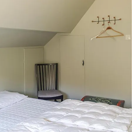 5 Bedroom Beach Front Home In Bjoa 펜션 *