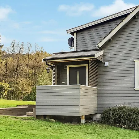 Сasa de vacaciones 5 Bedroom Lovely In Bjoa