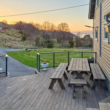 5 Bedroom Lovely In Bjoa Utbjoa