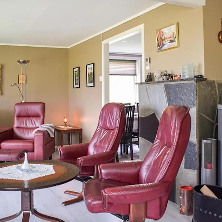 5 Bedroom Front In Bjoa * Utbjoa