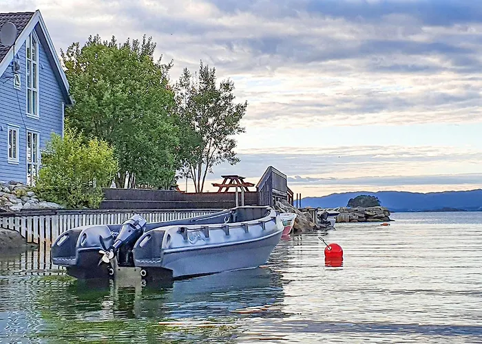 5 Bedroom Lovely In Bjoa Tatil Evi Utbjoa