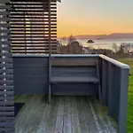 5 Bedroom Lovely In Bjoa Vakantiehuis *